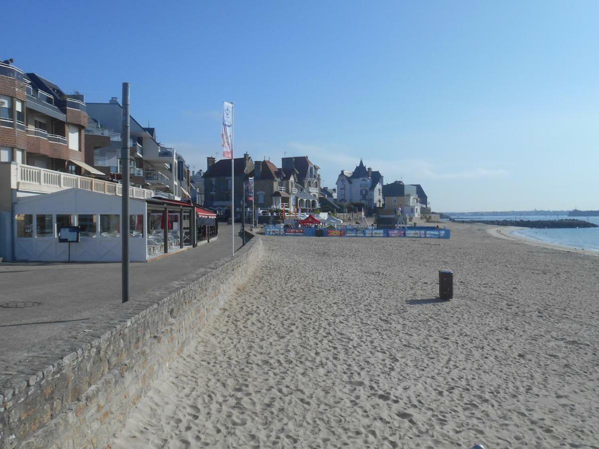 Apartment Les Pieds Dans L Eau